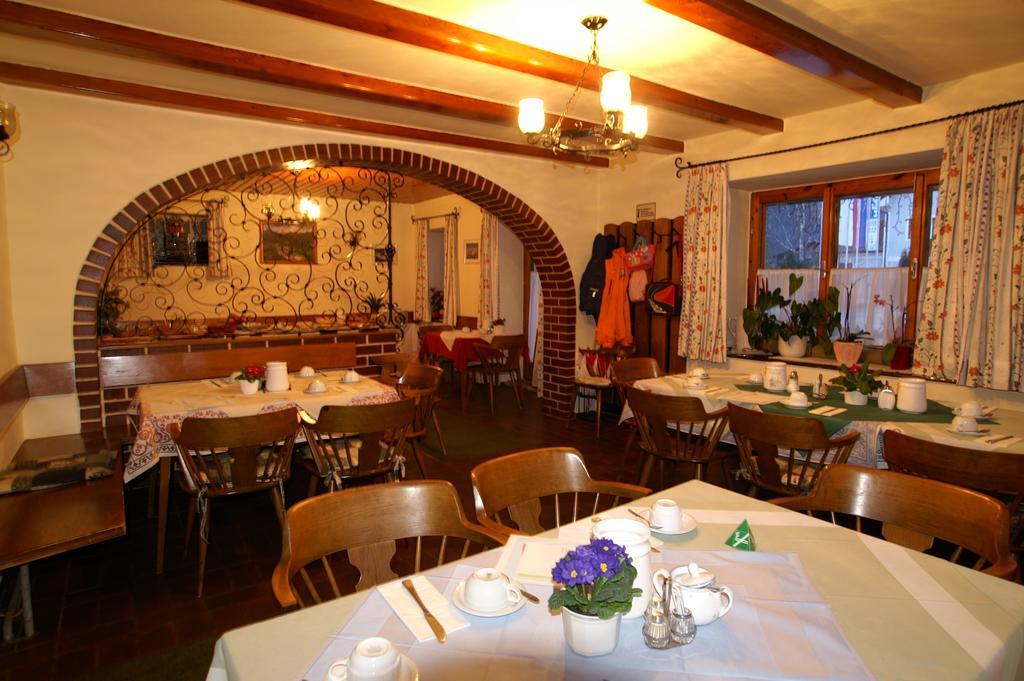 Gasthof zur Post Hinterstoder Exterior foto